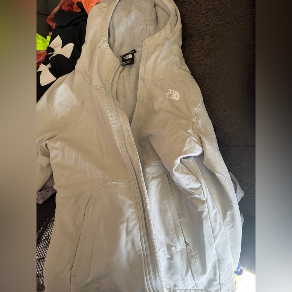 The North Face Women's Light Gray Fleece Jacket